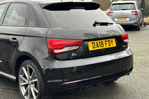 DA18FDY Audi A1 1.4 TFSI Black Edition Sportback Euro 6 (s/s) 5dr (Nav) Thumbnail #8