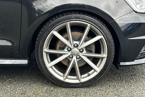 DA18FDY Audi A1 1.4 TFSI Black Edition Sportback Euro 6 (s/s) 5dr (Nav) Thumbnail #10