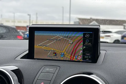 DA18FDY Audi A1 1.4 TFSI Black Edition Sportback Euro 6 (s/s) 5dr (Nav) Thumbnail #17