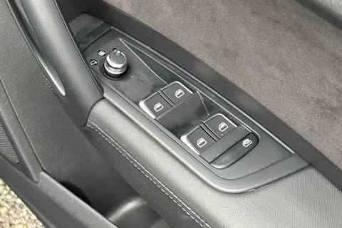 DA18FDY Audi A1 1.4 TFSI Black Edition Sportback Euro 6 (s/s) 5dr (Nav) Thumbnail #21