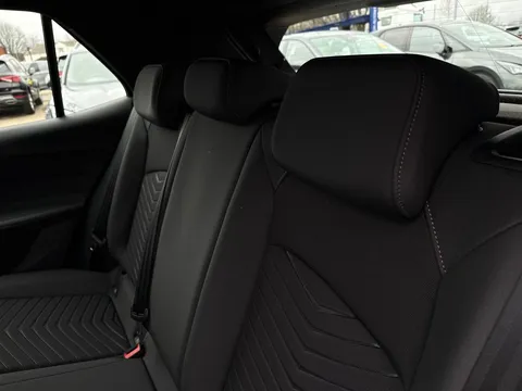  CUPRA Born e-Boost 59kWh V1 Auto 5dr Thumbnail #14