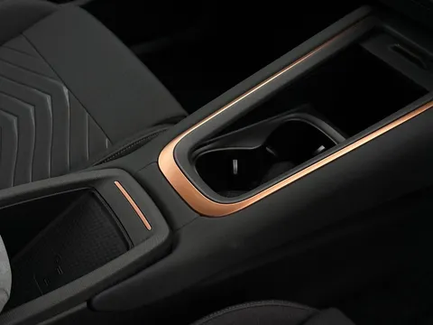  CUPRA Born e-Boost 59kWh V1 Auto 5dr Thumbnail #20