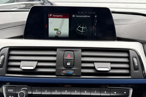 YL18OVN BMW 3 Series 2.0 320d M Sport Auto Euro 6 (s/s) 4dr Thumbnail #18