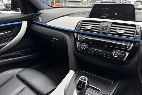 YL18OVN BMW 3 Series 2.0 320d M Sport Auto Euro 6 (s/s) 4dr Thumbnail #21