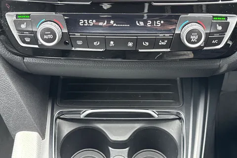 YL18OVN BMW 3 Series 2.0 320d M Sport Auto Euro 6 (s/s) 4dr Thumbnail #23