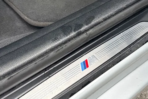 YL18OVN BMW 3 Series 2.0 320d M Sport Auto Euro 6 (s/s) 4dr Thumbnail #35