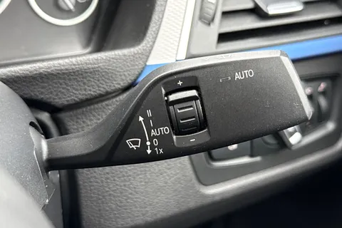 YL18OVN BMW 3 Series 2.0 320d M Sport Auto Euro 6 (s/s) 4dr Thumbnail #44