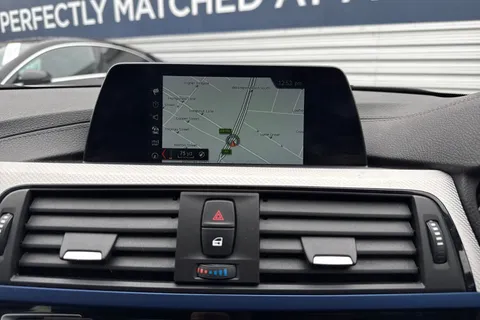 YL18OVN BMW 3 Series 2.0 320d M Sport Auto Euro 6 (s/s) 4dr Thumbnail #49