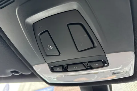 YL18OVN BMW 3 Series 2.0 320d M Sport Auto Euro 6 (s/s) 4dr Thumbnail #52