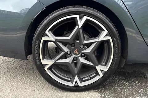 KY25HPL CUPRA Leon 1.5 TSI V2 Euro 6 (s/s) 5dr Thumbnail #13