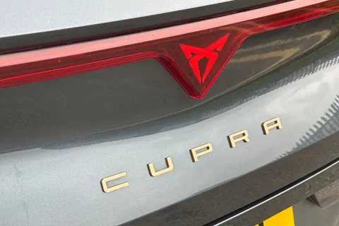 KY25HPL CUPRA Leon 1.5 TSI V2 Euro 6 (s/s) 5dr Thumbnail #29