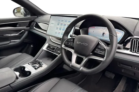 LD25ULC BYD Seal U 1.5 DM-i 18.3kWh Boost CVT Auto Euro 6 (s/s) 5dr Thumbnail #9