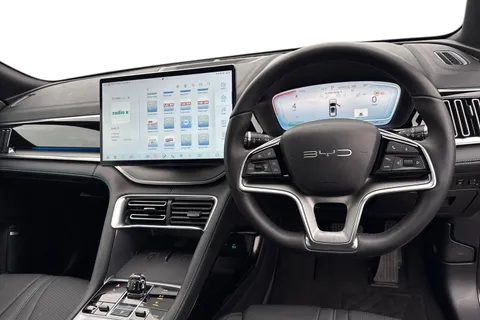 LD25ULC BYD Seal U 1.5 DM-i 18.3kWh Boost CVT Auto Euro 6 (s/s) 5dr Thumbnail #14