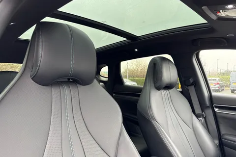 LD25ULC BYD Seal U 1.5 DM-i 18.3kWh Boost CVT Auto Euro 6 (s/s) 5dr Thumbnail #22