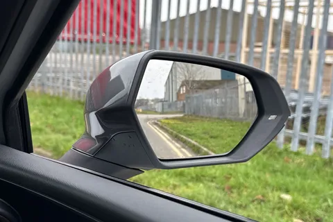 21 of 42 for CUPRA Leon 1.5 eHybrid 25.8kWh V3 DSG Euro 6 (s/s) 5dr