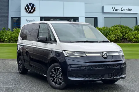 CX26JZN Volkswagen Multivan 2.0 TDI Style MPV 5dr Diesel DSG Euro 6 (s/s) (150 ps) Thumbnail #2