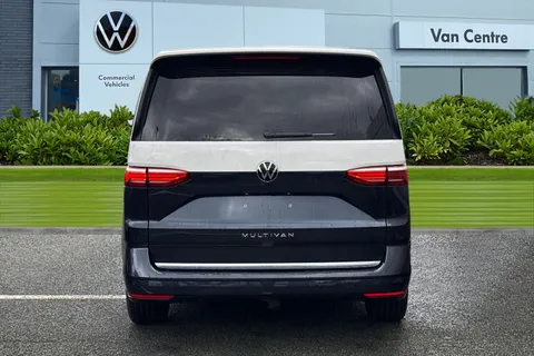 CX26JZN Volkswagen Multivan 2.0 TDI Style MPV 5dr Diesel DSG Euro 6 (s/s) (150 ps) Thumbnail #5