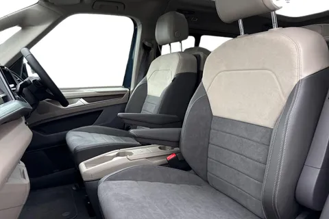 CX26JZN Volkswagen Multivan 2.0 TDI Style MPV 5dr Diesel DSG Euro 6 (s/s) (150 ps) Thumbnail #16