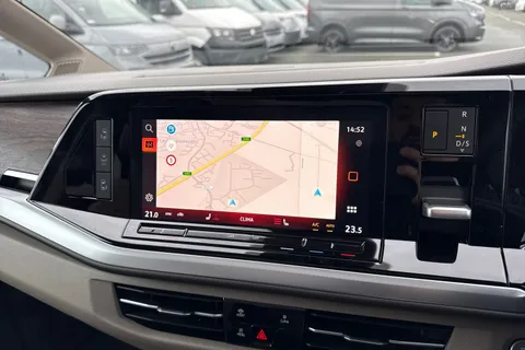 CX26JZN Volkswagen Multivan 2.0 TDI Style MPV 5dr Diesel DSG Euro 6 (s/s) (150 ps) Thumbnail #17