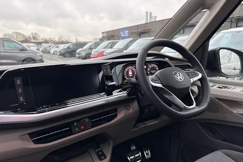 CX26JZN Volkswagen Multivan 2.0 TDI Style MPV 5dr Diesel DSG Euro 6 (s/s) (150 ps) Thumbnail #18