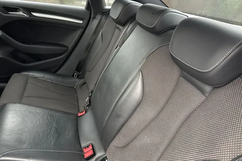 BA68UBD Audi A3 1.5 TFSI CoD 35 S line Euro 6 (s/s) 4dr Thumbnail #20