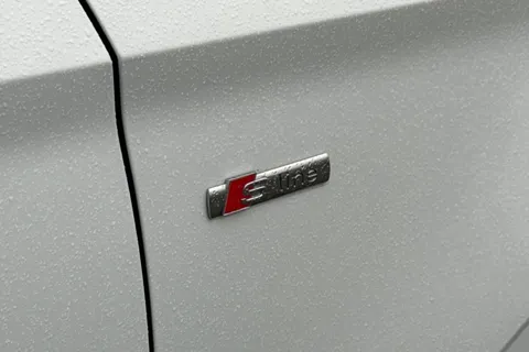 BA68UBD Audi A3 1.5 TFSI CoD 35 S line Euro 6 (s/s) 4dr Thumbnail #29