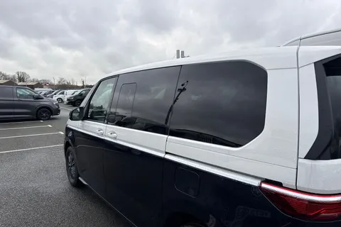 CX26JZN Volkswagen Multivan 2.0 TDI Style MPV 5dr Diesel DSG Euro 6 (s/s) (150 ps) Thumbnail #29