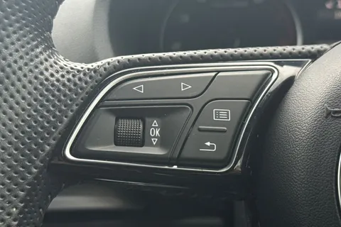 BA68UBD Audi A3 1.5 TFSI CoD 35 S line Euro 6 (s/s) 4dr Thumbnail #41