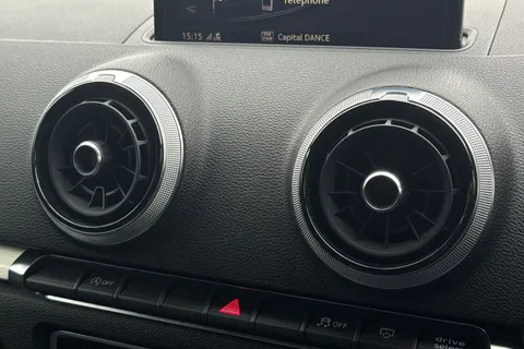 BA68UBD Audi A3 1.5 TFSI CoD 35 S line Euro 6 (s/s) 4dr Thumbnail #44