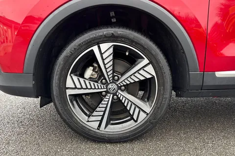 DF69RPX MG Mg Zs 44.5kWh Exclusive Auto 5dr Thumbnail #24