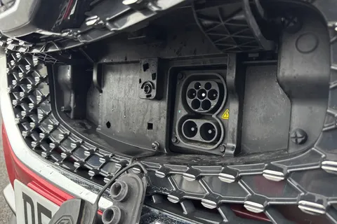 DF69RPX MG Mg Zs 44.5kWh Exclusive Auto 5dr Thumbnail #36