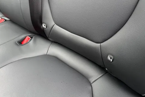 DF69RPX MG Mg Zs 44.5kWh Exclusive Auto 5dr Thumbnail #38