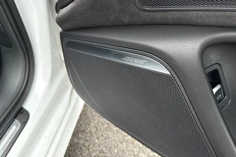 DG18XLP Audi A6 Avant 2.0 TDI Black Edition S Tronic quattro Euro 6 (s/s) 5dr Thumbnail #38