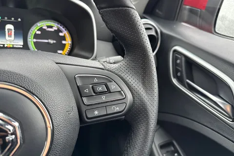DF69RPX MG Mg Zs 44.5kWh Exclusive Auto 5dr Thumbnail #40
