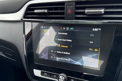 DF69RPX MG Mg Zs 44.5kWh Exclusive Auto 5dr Thumbnail #47