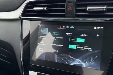 DF69RPX MG Mg Zs 44.5kWh Exclusive Auto 5dr Thumbnail #50