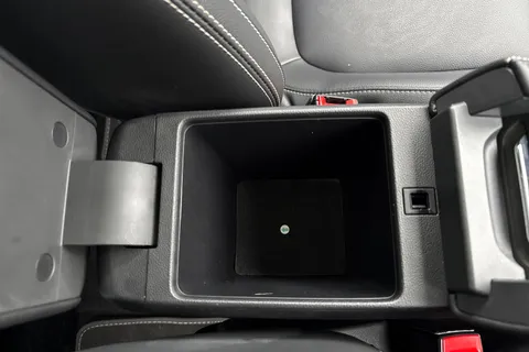 DF69RPX MG Mg Zs 44.5kWh Exclusive Auto 5dr Thumbnail #59