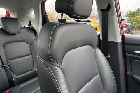 DF69RPX MG Mg Zs 44.5kWh Exclusive Auto 5dr Thumbnail #60