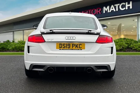 DS19PKC Audi TT 2.0 TFSI 40 S line Coupe 3dr Petrol S Tronic Euro 6 (s/s) (197 ps) Thumbnail #5