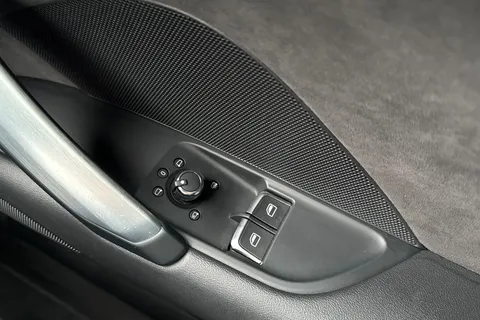 DS19PKC Audi TT 2.0 TFSI 40 S line Coupe 3dr Petrol S Tronic Euro 6 (s/s) (197 ps) Thumbnail #45