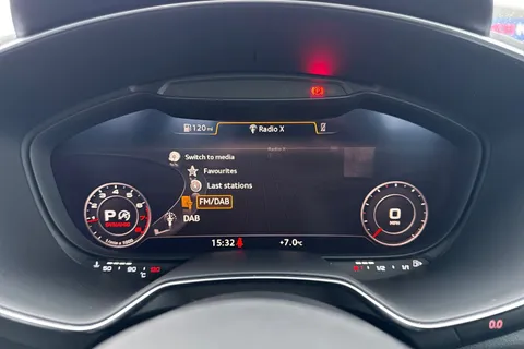 DS19PKC Audi TT 2.0 TFSI 40 S line Coupe 3dr Petrol S Tronic Euro 6 (s/s) (197 ps) Thumbnail #50