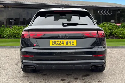 BG24WRE Audi Q8 SUV Launch Edition 55 TFSI quattro 340 PS tiptronic Thumbnail #5