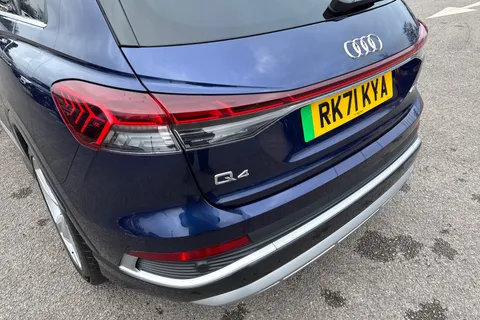 8 of 55 for Audi Q4 e-tron Q4 S line 40 e-tron 150,00 kW