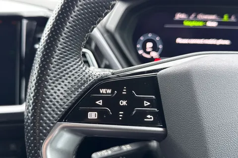 26 of 55 for Audi Q4 e-tron Q4 S line 40 e-tron 150,00 kW