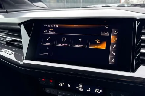 34 of 55 for Audi Q4 e-tron Q4 S line 40 e-tron 150,00 kW