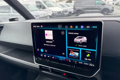 CX75KGU Volkswagen Id. Buzz Cargo Pro 79kWh Commerce Panel Van 5dr Electric Auto (286 ps) Thumbnail #32