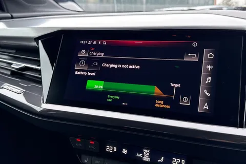 42 of 55 for Audi Q4 e-tron Q4 S line 40 e-tron 150,00 kW