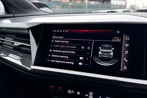 44 of 55 for Audi Q4 e-tron Q4 S line 40 e-tron 150,00 kW