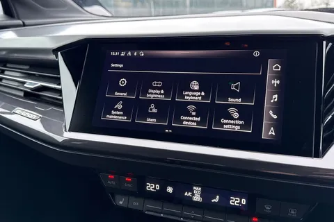 46 of 55 for Audi Q4 e-tron Q4 S line 40 e-tron 150,00 kW