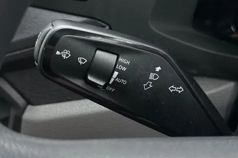 DG25EHX Volkswagen Crafter 2.0 TDI 163PS HDE Commerce Plus High Roof Van Thumbnail #39